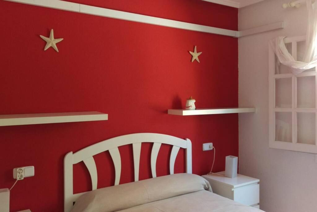 La Casa De La Palmera Apartment ตอร์เรเวียคา ภายนอก รูปภาพ